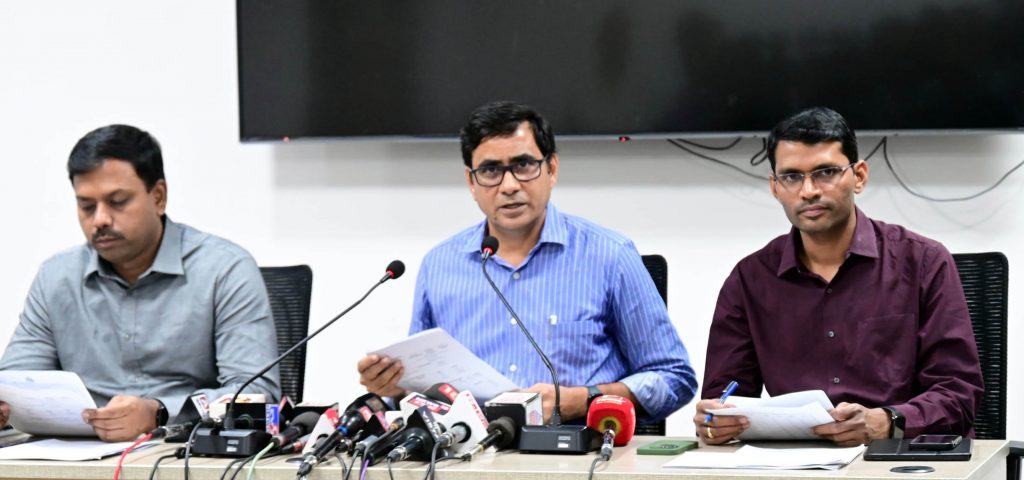 कर्नाटकात दोन टप्प्यात लोकसभा निवडणुका Lok Sabha elections in Karnataka in two phases