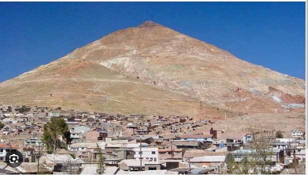 The mountain that claimed the lives of 80 lakh people ​