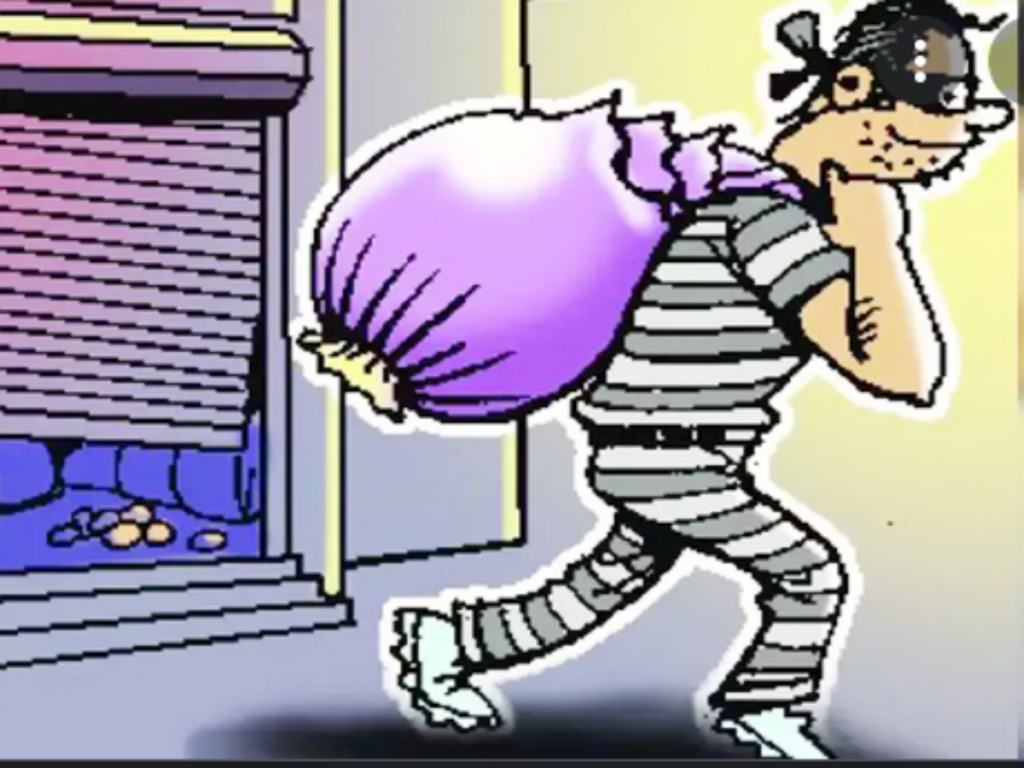 बेकरीचे शटर उचकटून सव्वा लाख लंपास The shutters of the bakery were raised and a quarter of a lakh was lost