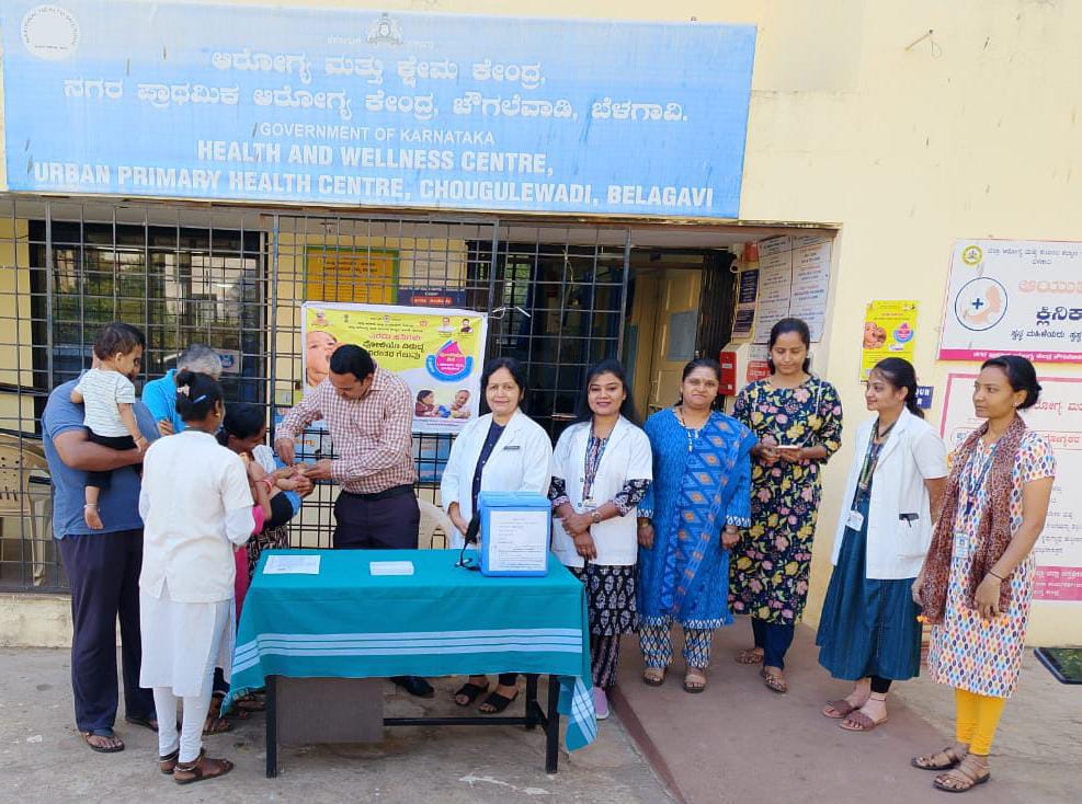 मंडोळी रोड, चौगुलेवाडी, बेळगाव येथे पल्स पोलिओ अभियान Pulse Polio Mission at Mandoli Road, Chaugulewadi, Belgaum