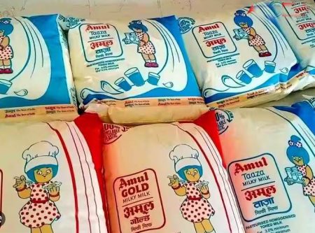 अमूल दूध आजपासून महागले Amul milk became expensive from today