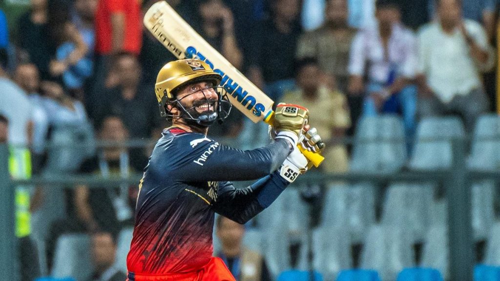 दिनेश कार्तिकची शेवटची आयपीएल स्पर्धा Dinesh Karthik's last IPL match