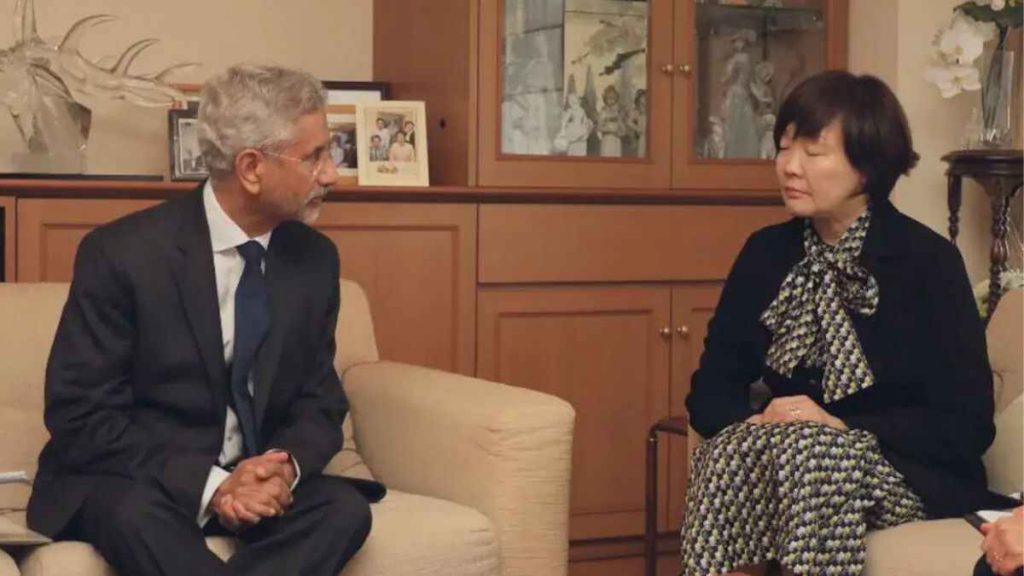 Jaishankar met Shinzo Abe's wife