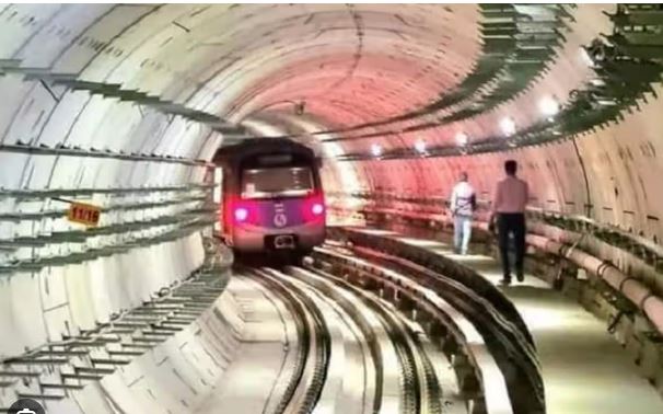 Metro will run under the river in West Bengal
