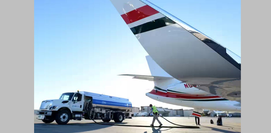 Airplanes will be fuel supplied by pipeline?