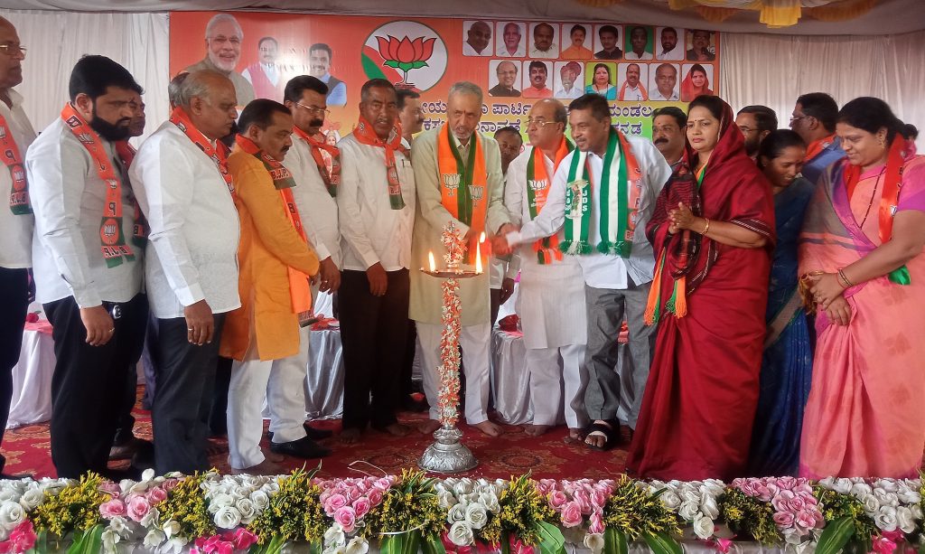 Great contribution of farmers and laborers of Khanapur in raising awareness of Hinduism