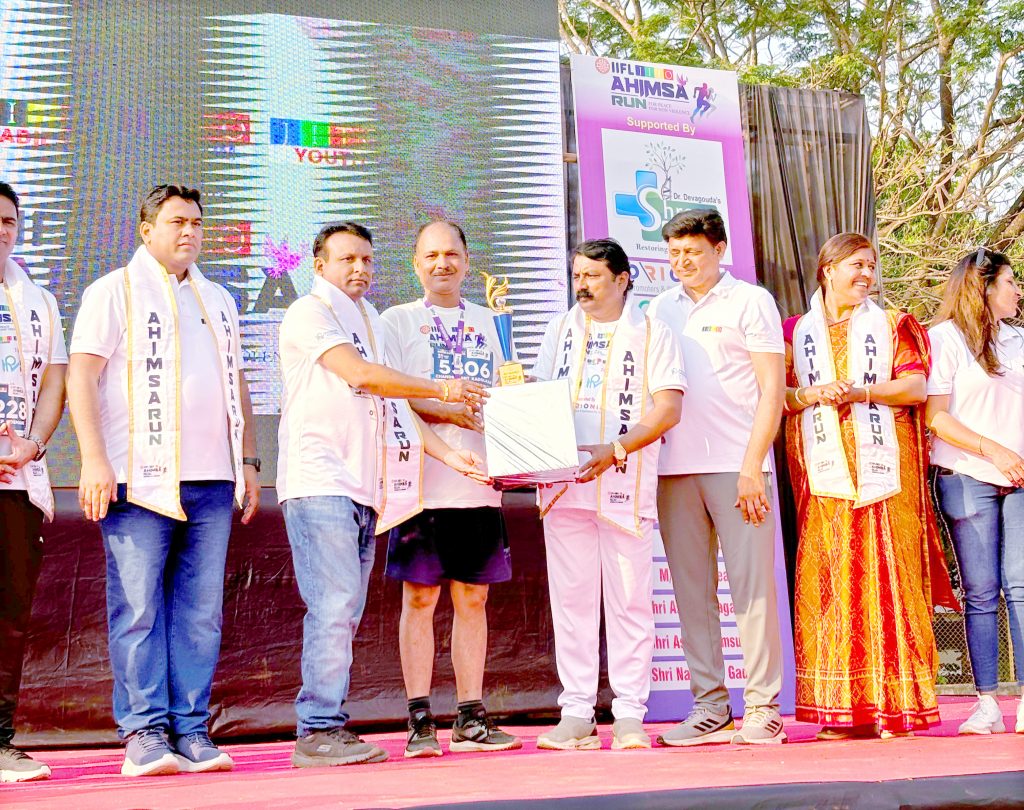 Chandrakant Kadolkar first in marathon competition