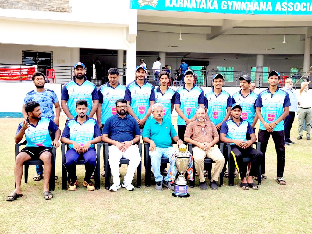 बेळगाव स्पोर्टस् क्लब संघ उपविजेता Belgaum Sports Club team runner-up