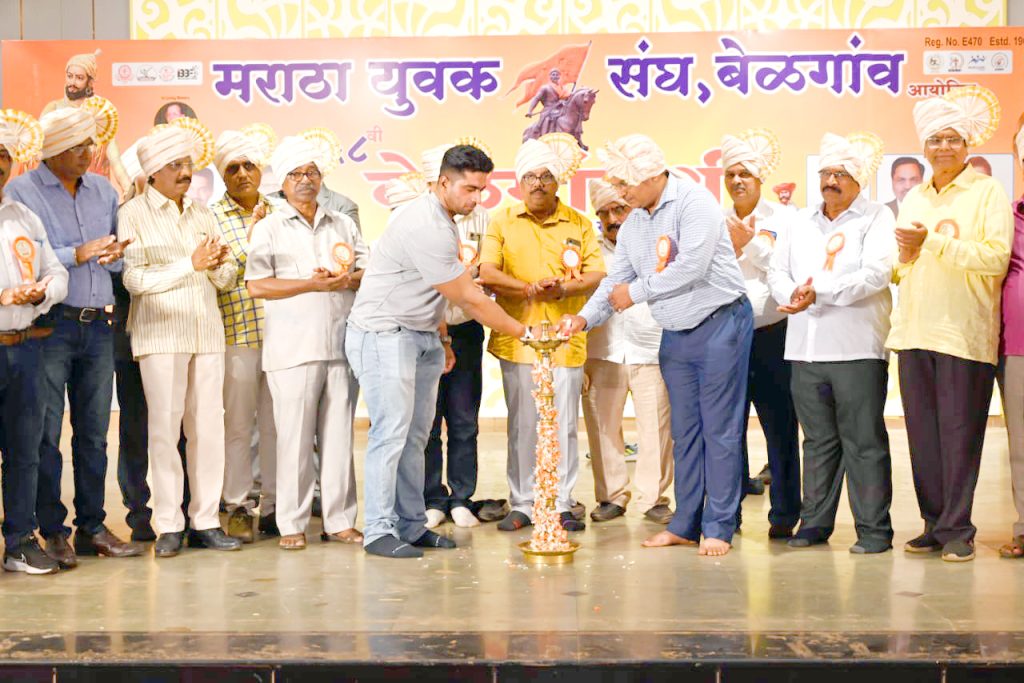 मराठा युवक संघाच्या शरिरसौष्ठव स्पर्धेला प्रारंभ Bodybuilding competition of Maratha youth team started