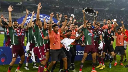 Mohun Bagan's ISL League Shield for the first time