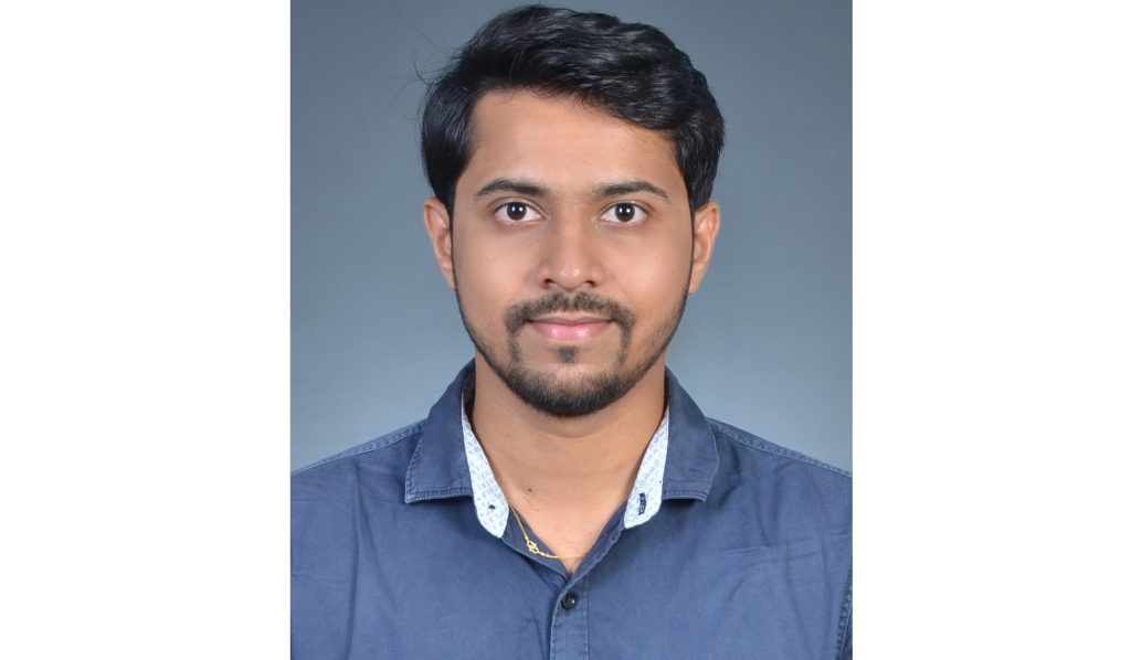 Kalkhamb youth stings in UPSC