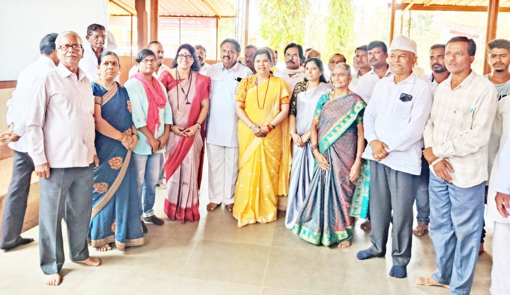 Voice was raised to provide Marathi documents in the Legislative Assembly