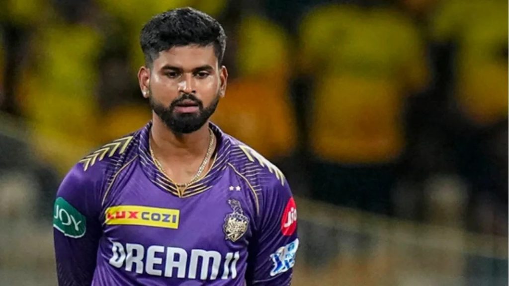 श्रेयस अय्यरला 12 लाखाचा दंड Shreyas Iyer fined 12 lakhs