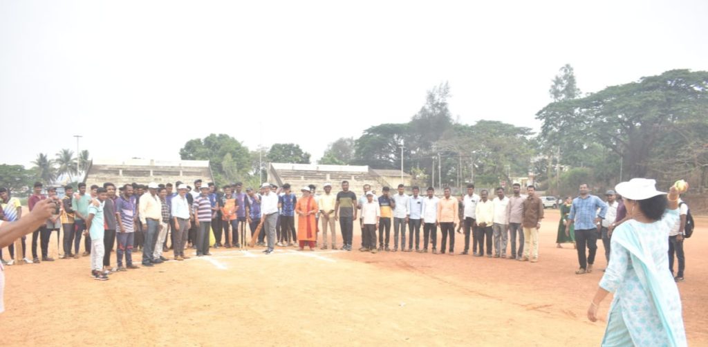 मतदान जागृतीसाठी क्रिकेट स्पर्धेचे आयोजन Organizing cricket tournament for voting awareness