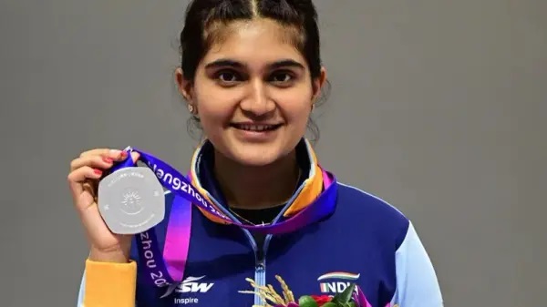 Isha Singh, Bhavesh Shekhawat in the lead