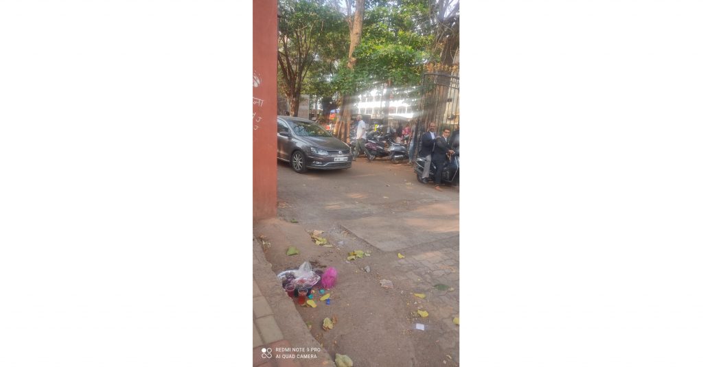 A kind of barricade right in front of the entrance of the court