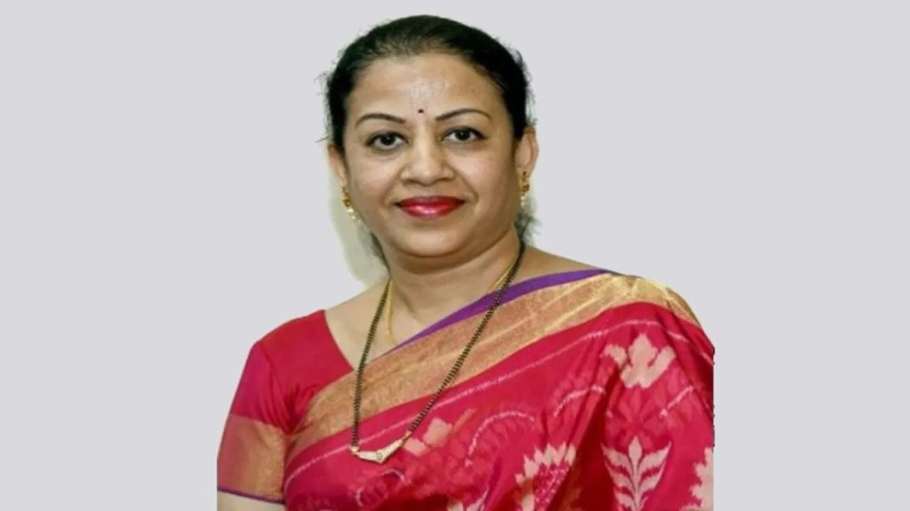 Grants worth crores through the efforts of Suresh Angadi