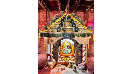 ‘बजरंग बली की जय’च्या गजरात हनुमान जयंती साजरी Hanuman Jayanti was celebrated with chants of 'Bajrang Bali Ki Jai'