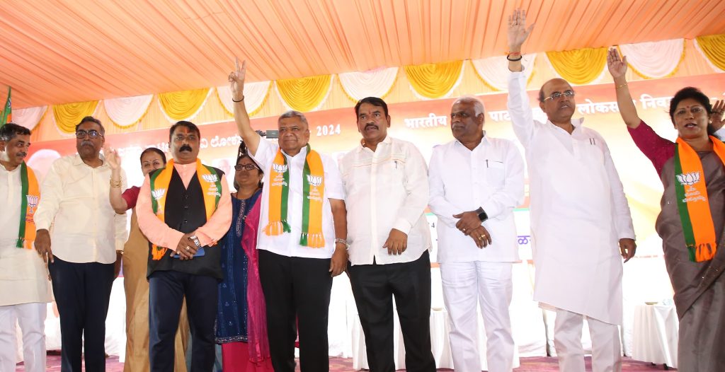 हुबळीतील ‘तरुणीची हत्या’ राज्य सरकारचे अपयश : शेट्टर 'Murder of young woman' in Hubli state government's failure: Shettar