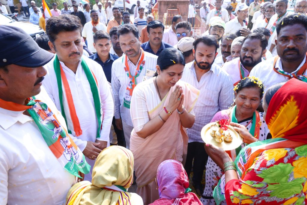 Voters' support for Mrinal Hebbalkar