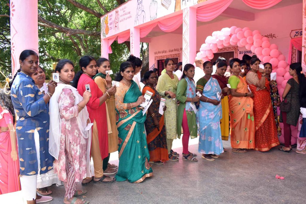 राज्यात 67.35 टक्के मतदान 67.35 percent polling in the state