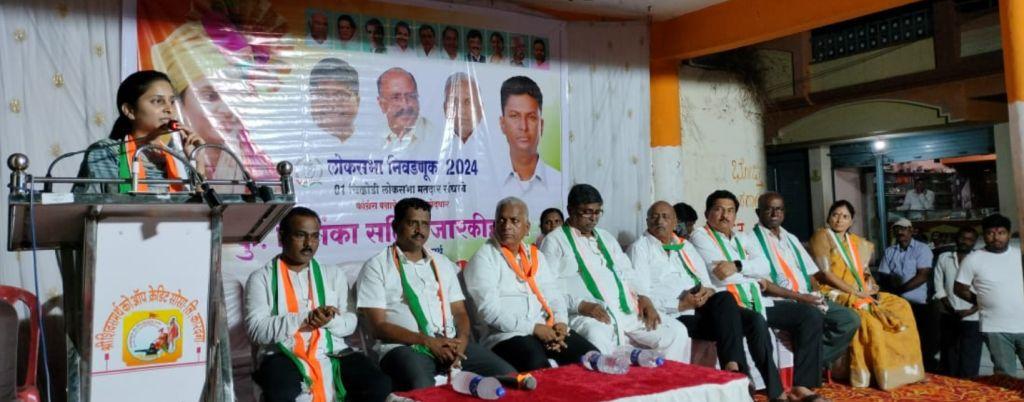 Welfare of Gore and poor from Congress