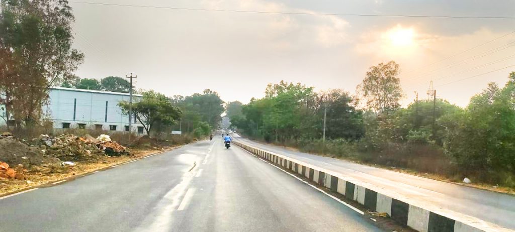 Due to the hot sun, rain is needed, but it's a breeze!