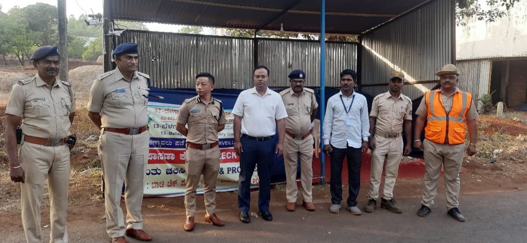 Vehicle inspection by Collector, Commissioner of Police