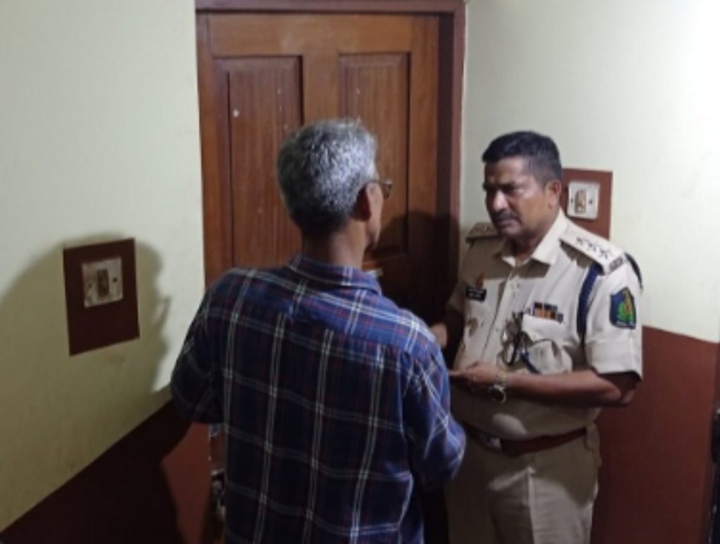 दोन भावांचे मृतदेह सापडल्याने खळबळ Excitement after the bodies of two brothers were found