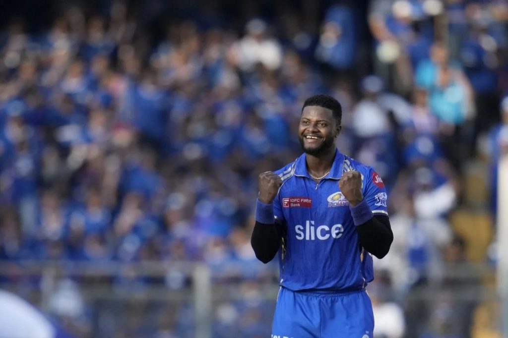 Lucknow beat Gujarat by 33 runs