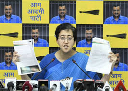 आतिशी यांना निवडणूक आयोगाची नोटीस