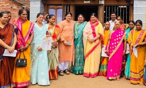 प्रश्नच प्रश्न चोहीकडे…गेला खासदार कुणीकडे..? मुकुंदराव देसाई यांचा सवाल