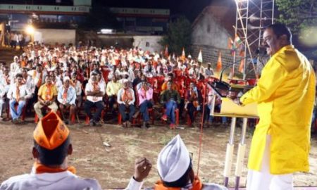 ‘खोक्या‘साठी तत्त्व सोडणारी ही मंडळी कसला विकास करणार- विजय देवणे यांचा सवाल Vijay Devane