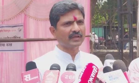 ही स्वाभिमानाची लढाई ! बाजीराव खाडेंचं बंड…उमेदवारी अर्ज भरताना अश्रू अनावर Bajirao Khade