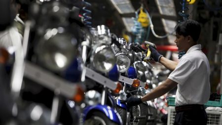 24 percent growth in Bajaj Auto's vehicle sales