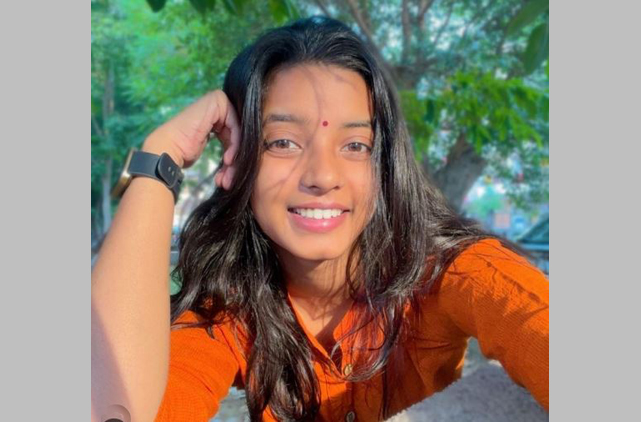 Non-political 'stars' in the campaign