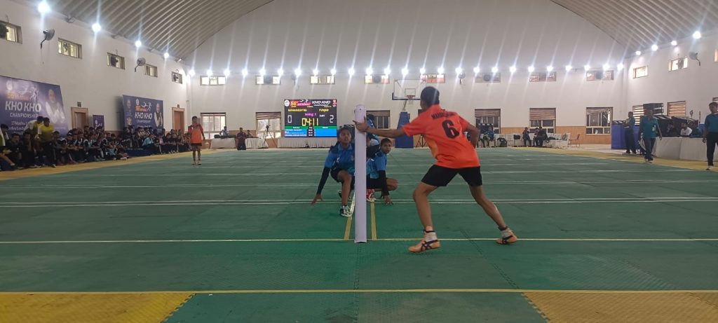 Both teams of Maharashtra in semi-finals