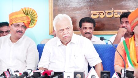 Time to say 'Modi ki guarantee' to BJP members due to Congress guarantee schemes