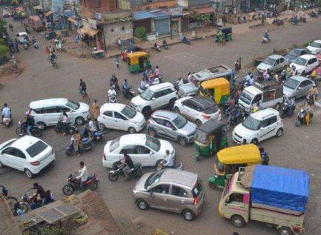 Traffic congestion everywhere in the city on Sunday