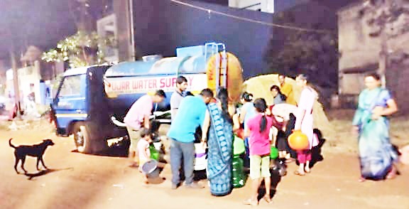 Free water distribution from water suppliers to citizens of Majgaon area