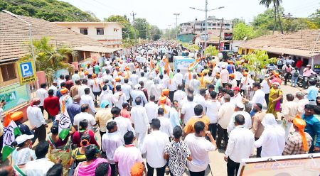 A grand show of power by Congress candidate Anjali Nimbalkar