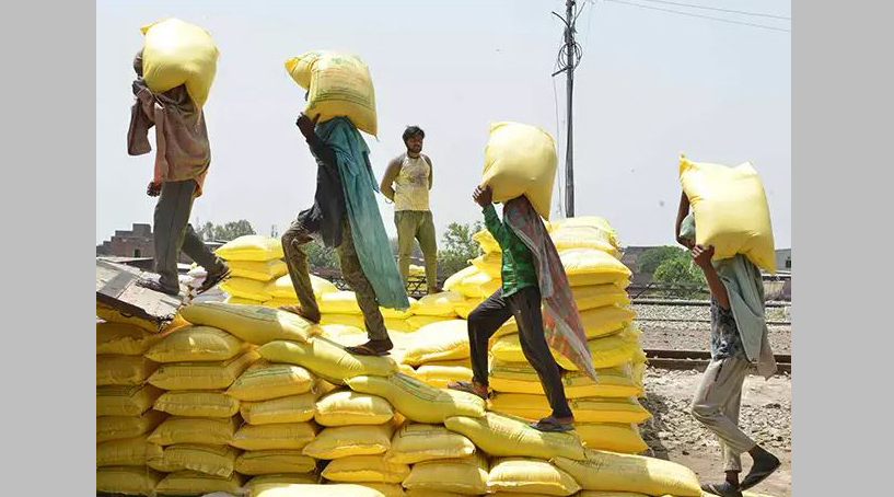 Waiting for a job, meeting with life!