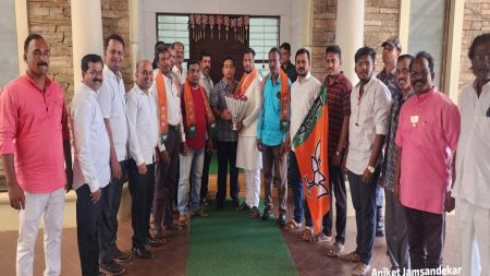 डामरेत उबाठा शिवसेनेला धक्का !