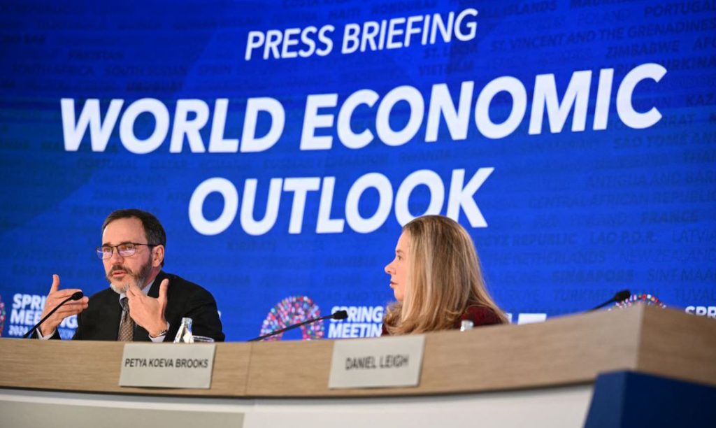 India's growth rate indicated to remain at 6.8