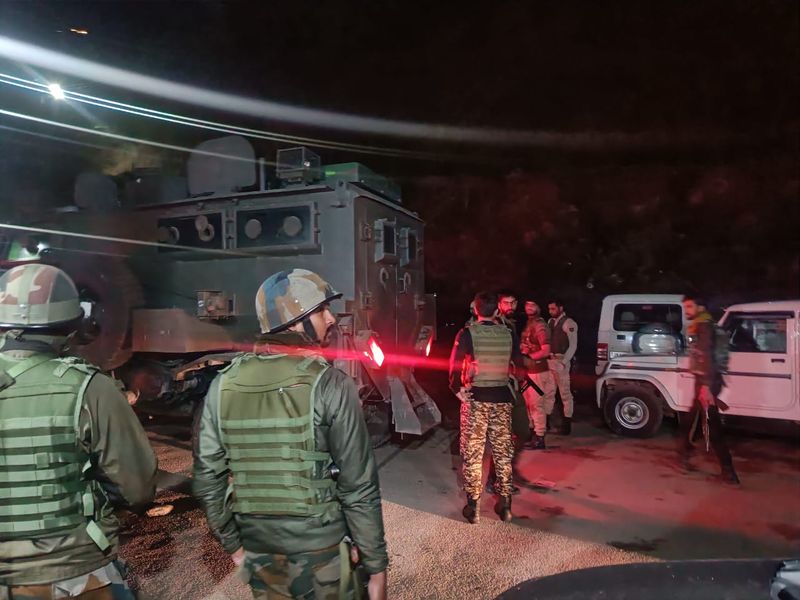 जम्मू-काश्मीरच्या राजौरीमध्ये टार्गेट किलिंग Target killing in Rajouri, Jammu and Kashmir