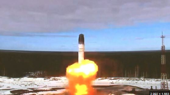 रशियाकडून गुप्त बॅलिस्टिक क्षेपणास्त्राची चाचणी Russia Tests Secret Ballistic Missile
