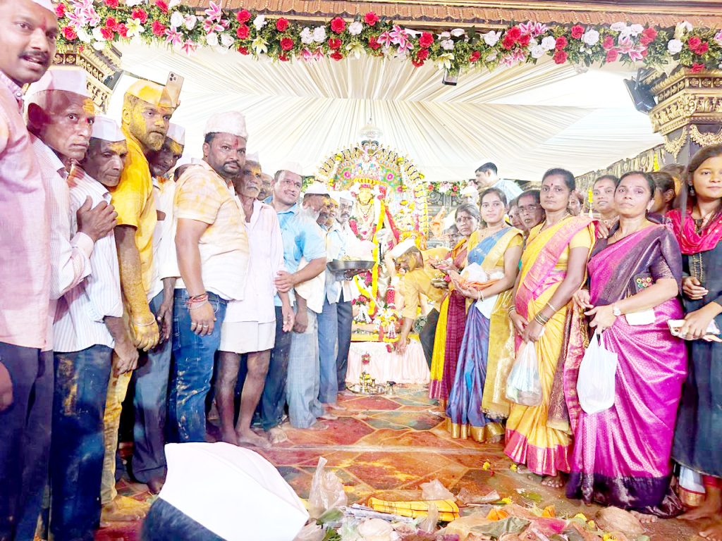 Balekundri Khurd Villagers performing OT of Sambara Laxmidevi in enthusiasm