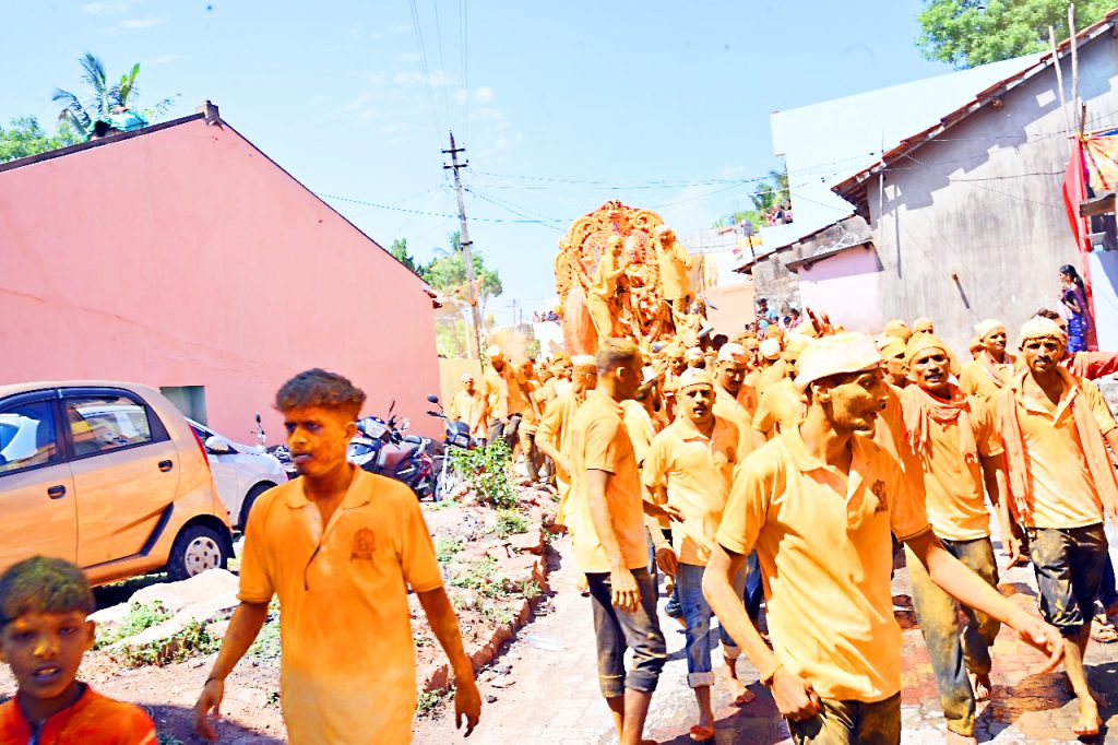 हुदली लक्ष्मी यात्रेची उत्साहात सांगता Hudali narrates the Lakshmi Yatra with enthusiasm