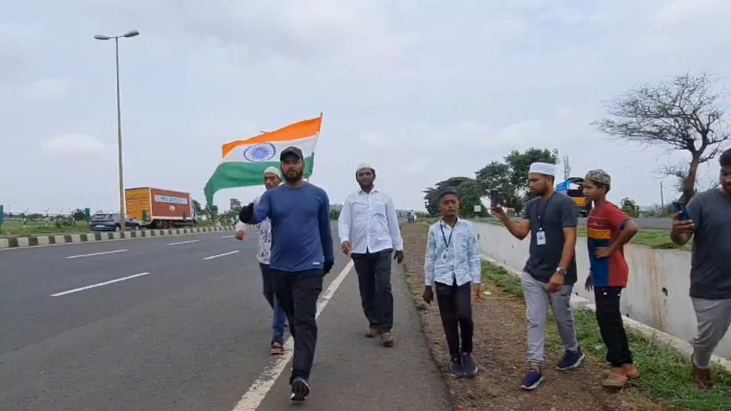 Fazal Sheikh will perform Hajj on foot