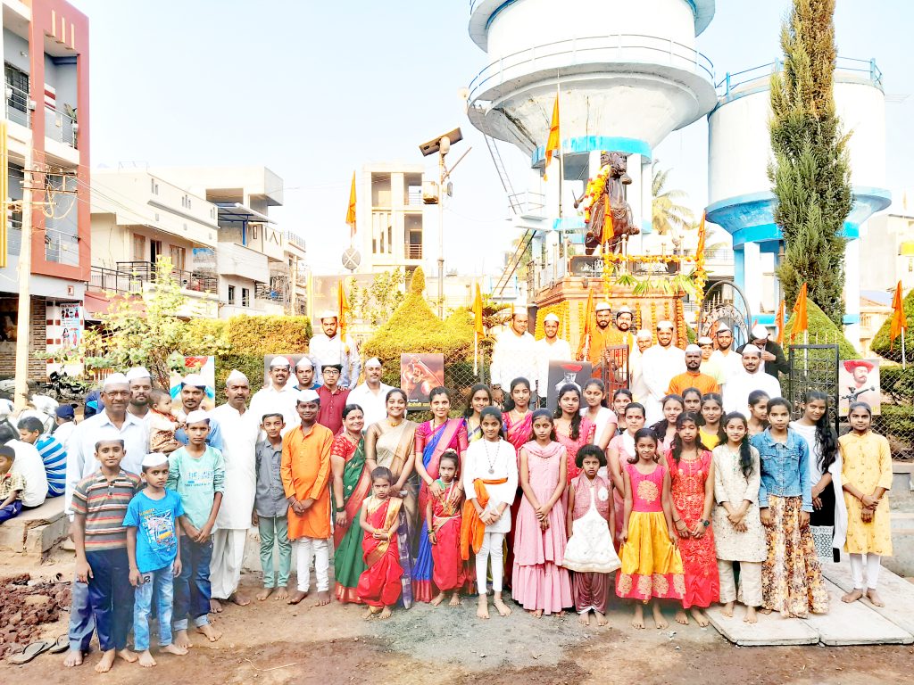 Birthday celebrations and worship of Shiva's idol